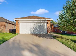6716 Waterhill Ln, Fort Worth, TX 76179