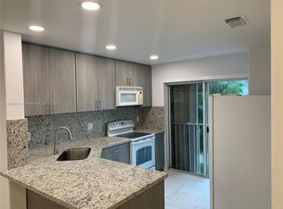 5725 NW 109th Ave APT 29, Doral, FL 33178