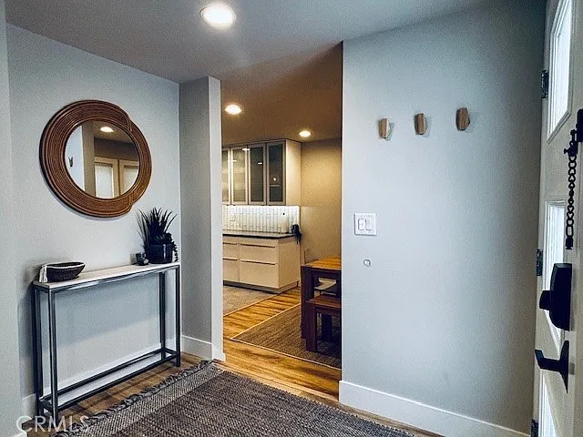 3 bed, 1546 sqft, $5,700 — Photo 3