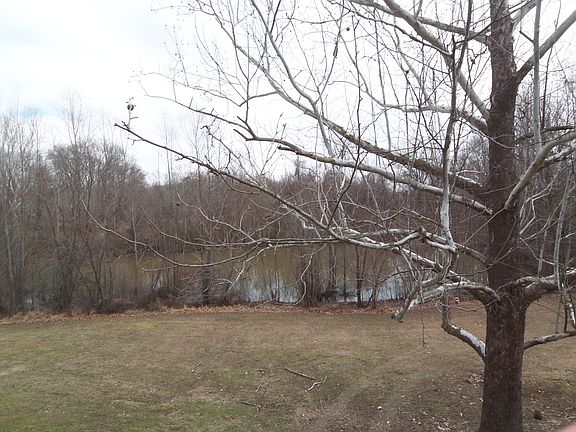 4th image of 581 Beaver Creek Cv