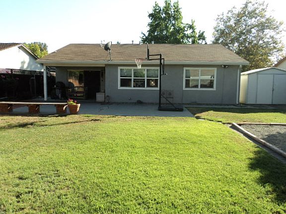 5th image of 3902 Yolo Dr