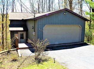425 Weymouth Cir, State College, PA 16803