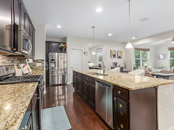5th image of 59245 Bavernhaus Ct