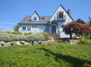 5622 47th Ave SW, Seattle, WA 98136