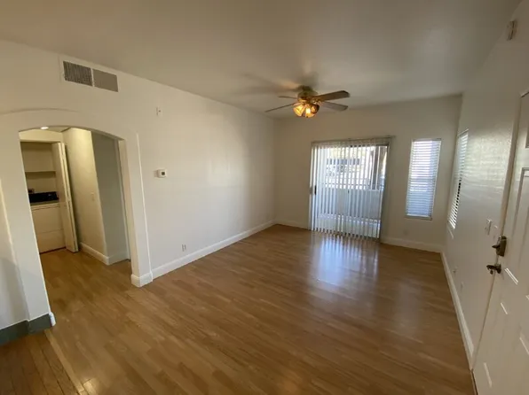 2201 Ramsgate Dr APT 216, Henderson, NV 89074