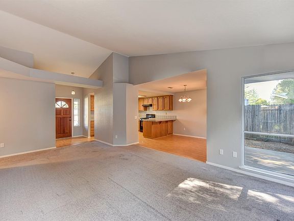 4th image of 60 Sierra Mesa Ct