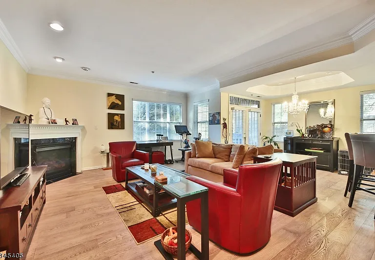 22 Taft Ln — Photo 6