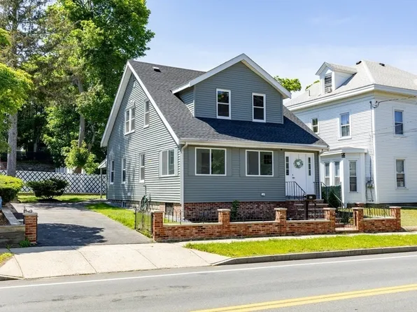 63 Lincoln Ave, Saugus, MA 01906
