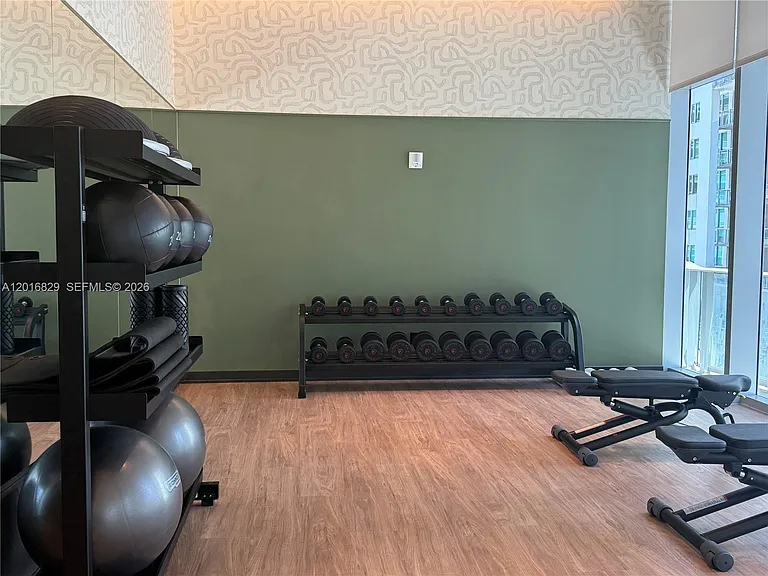 77 SE 5th St #2010 — Photo 38