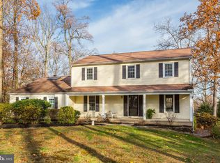 648 Shore Acres Rd, Arnold, MD 21012