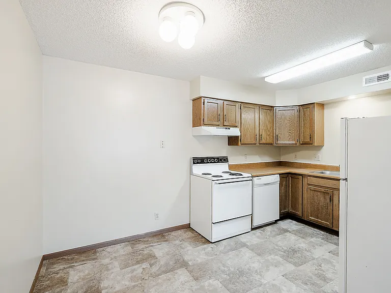 4620 Meredeth St #5 — Photo 4