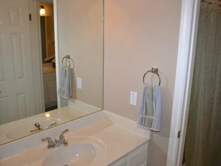 10604 Chestnut Ridge Rd — Photo 24