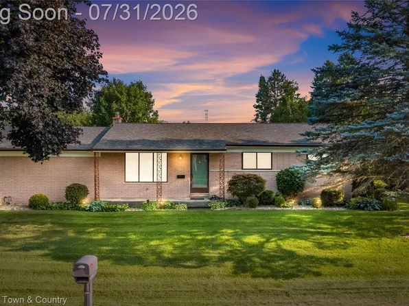 50601 Linda Ln, Shelby Township, MI 48317