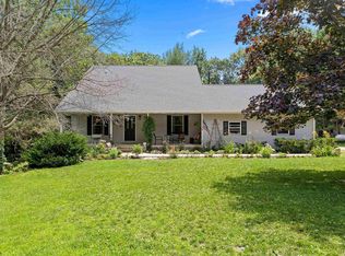 145 W Zimmerman Rd, East Peoria, IL 61611