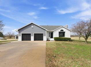 235 N Tyler Rd, Wellington, KS 67152