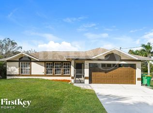 691 20th St NE, Naples, FL 34120