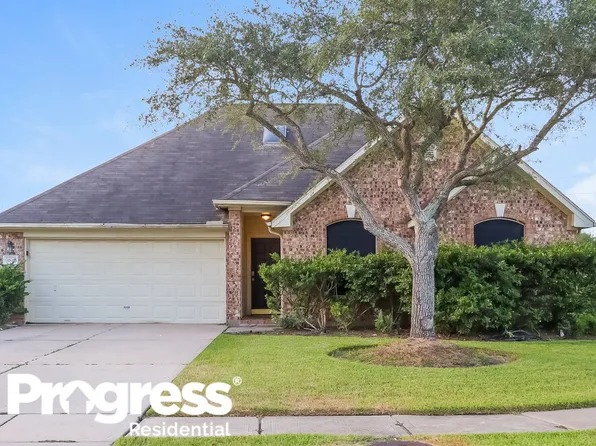 1806 Quiet Hollow Dr, Fresno, TX 77545