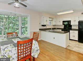 9052 Rosewall Ct, Springfield, VA 22152