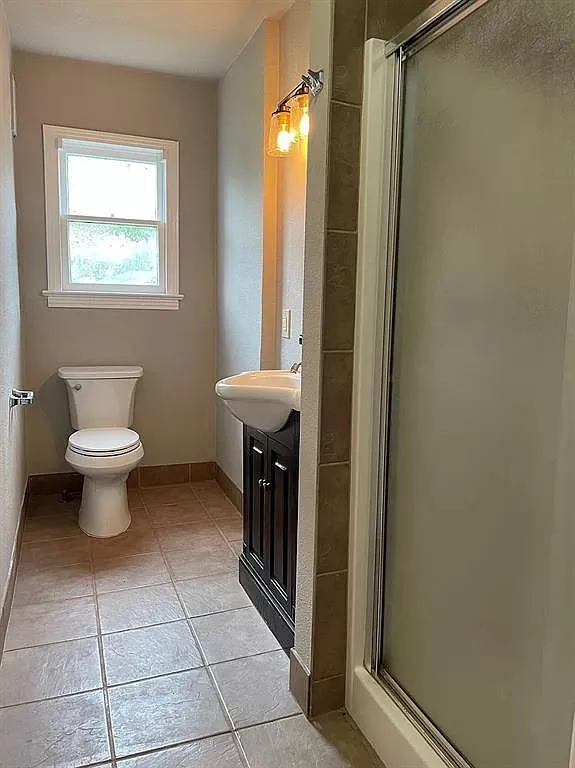 Studio, 1.0 bath, 550 sqft, $1,250 — Photo 4