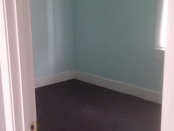 5th image of 674 Atwood St