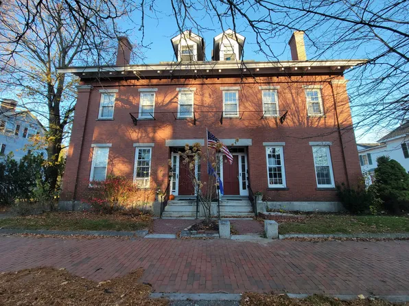 272 N Main St #R, Concord, NH 03301