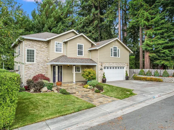 3955 Davis Ct, Eureka, CA 95503
