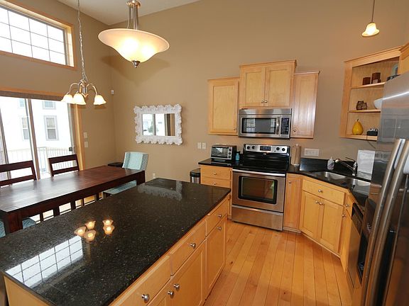 5th image of 3126 Frontier Dr