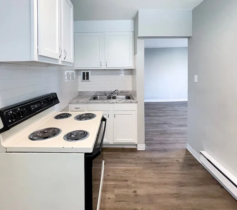 1924 W Jackson St #5