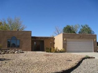 1425 35th Cir SE, Rio Rancho, NM 87124