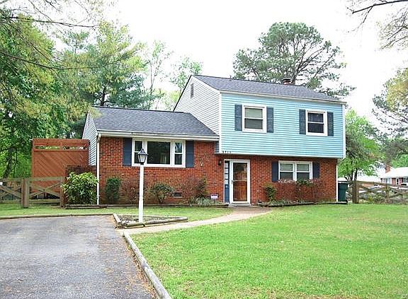 2nd image of 2719 Terry Dr