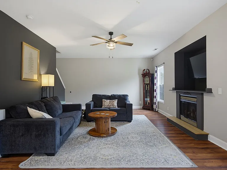 108 Willard Way — Photo 23