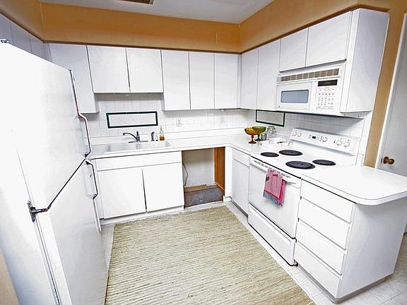 4th image of 707 Argyle Pl