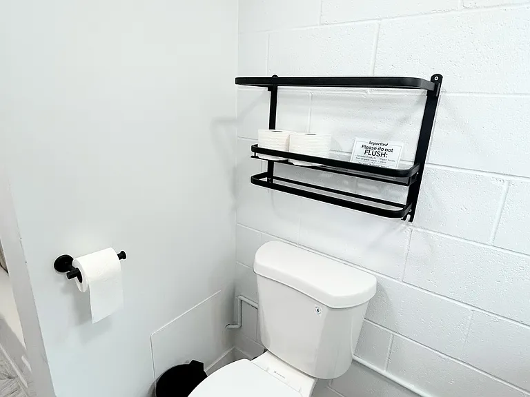708F Olokele Ave #4 — Photo 7