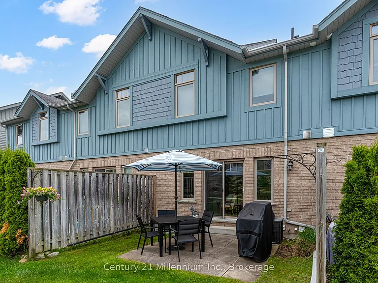 37 Silver Glen Blvd — Photo 36