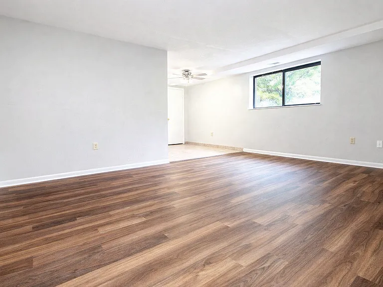 1 Bed/1 Bath (Unit 64)