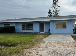 2221 Shawnee St, Sarasota, FL 34231