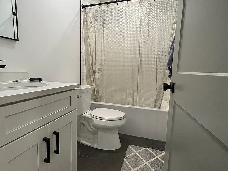 52 Withington St #6 — Photo 4