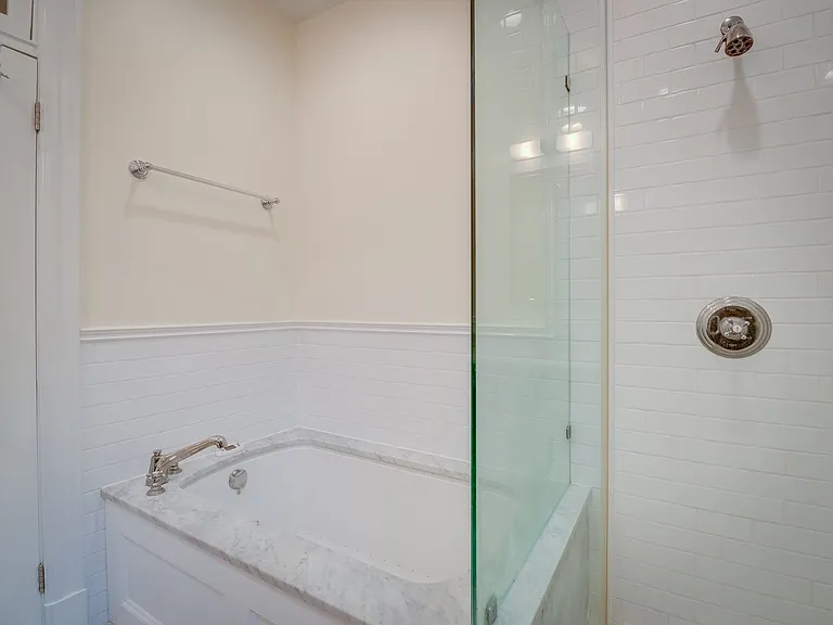 1022 Park Rd NW — Photo 18