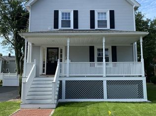 239 Robbins St #3, Waltham, MA 02453