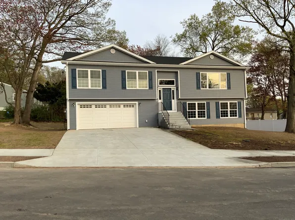 26 Harold Street, West Haven, CT 06516