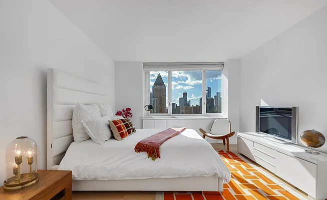 Rented by Battery Park Realty | media 36