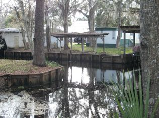 137 S Lake George Dr, Georgetown, FL 32139