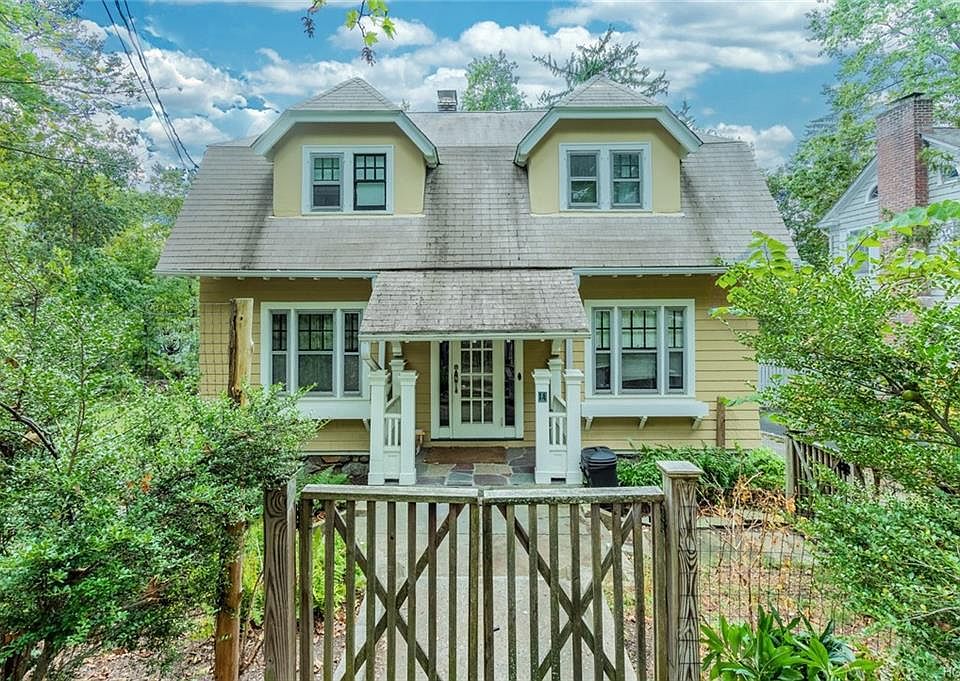 1st image of 14 Circle Dr