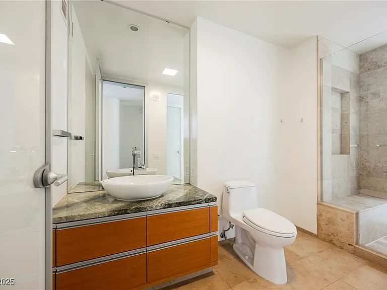 3726 Las Vegas Blvd S #1012 — Photo 34