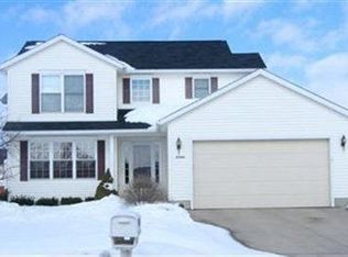 37560 Barres Rd, North Ridgeville, OH 44039