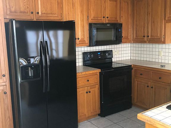 5th image of 313 Mitzi Ln