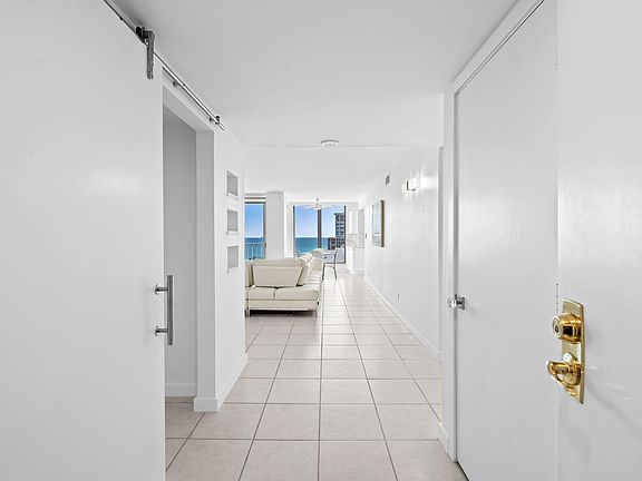 5th image of 1010 S Ocean Boulevard #1502