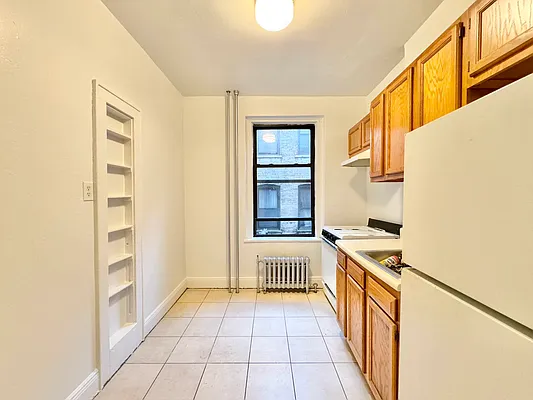 Rented by Keller Williams NYC | media 8