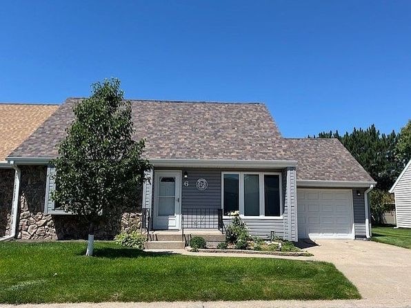 6 Chantilly St
