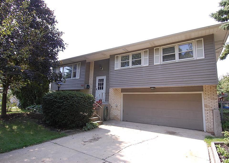 1st image of 7350 Jasmine Dr